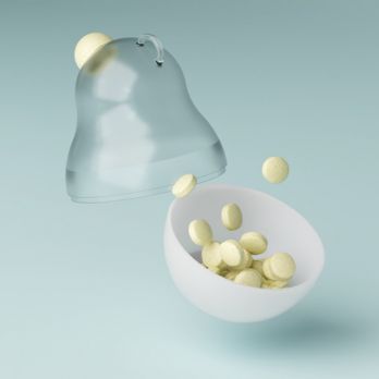 RTCO New Design Fun Tilting Doll Shape Pill Plastic Bottle Packaging for vitamin gummy