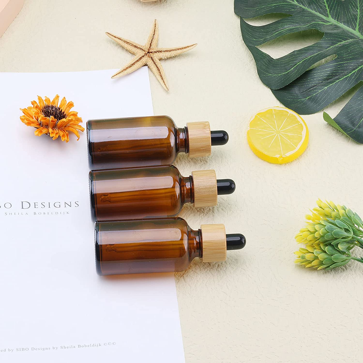 30ml BPA free and Lead-free Reusable and Refillable Cosmetic Packaging Bamboo Glass Essential Oil Dropper Bottles with Lid