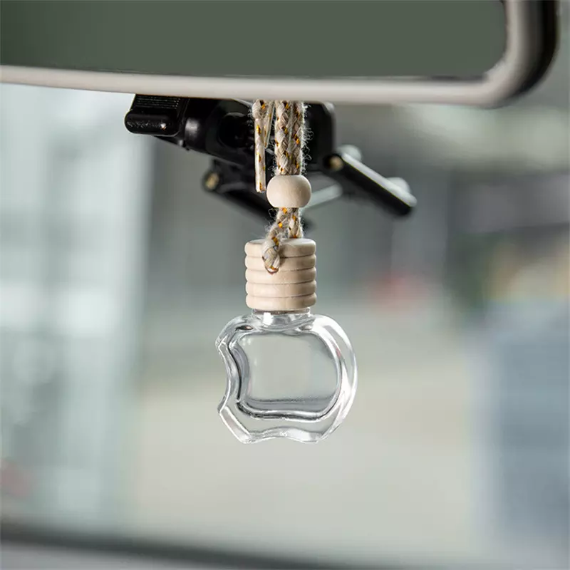 Free Sample Apple Bottle Car Pendant 10Ml Transparent Glass Perfume Empty Bottle Car Perfume Bottle with Wooden Cap