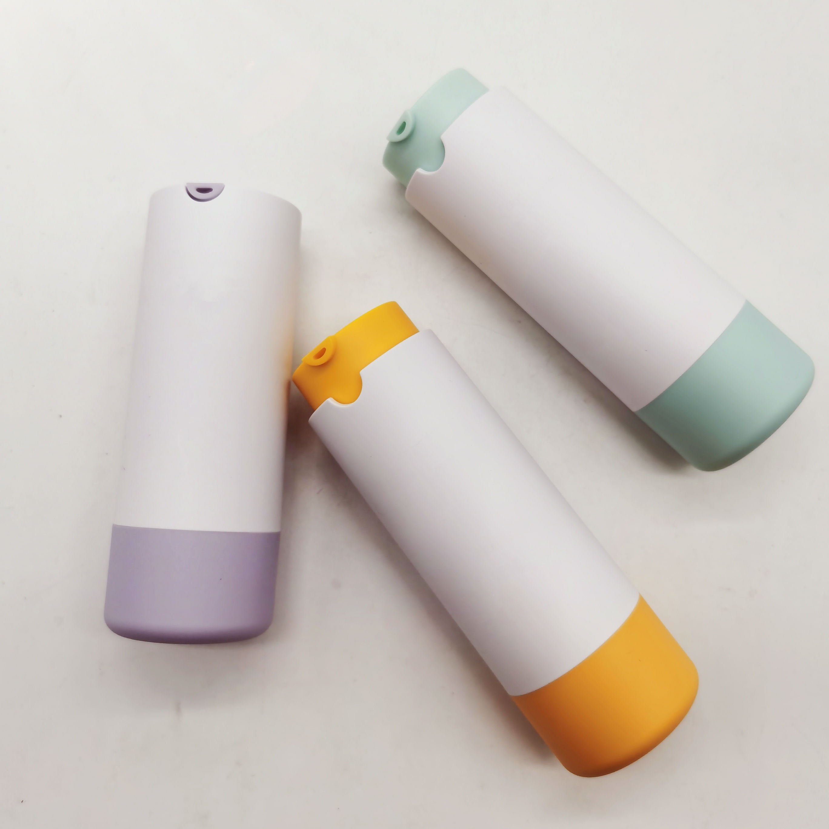 Eco Friendly Plastic Refillable Bottles Skincare Packaging with pump 30ml 50ml 100ml lotion Bottle for cosmetic container