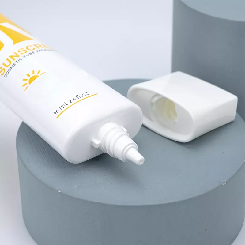 30ml 50ml 100ml Customized Flat Plastic Tube with Square Screw Cap for Sunscreen Cream